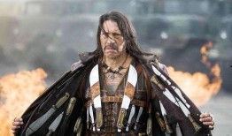 弯刀无删除版在线观看,全程高清在线观看，重温经典武侠传奇