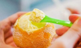 宜家网红视频吃瓜,吃瓜群众围观“网红瓜”