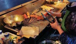 冲哥爆料烧烤视频播放,烧烤美食背后的精彩瞬间