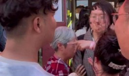 插队女子邻居爆料视频